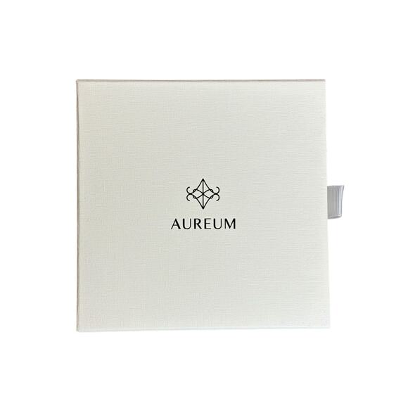 Aureum NIB #17 Buttercream & Gold Suede Belt Size XS/S - Picture 8 of 9